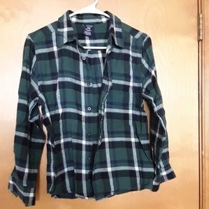 ☘☘☘ Boys button up Flannel